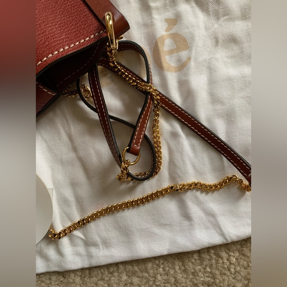 Chloe Aby mini Lock Bucket crossbody bag - Picture 10 of 13